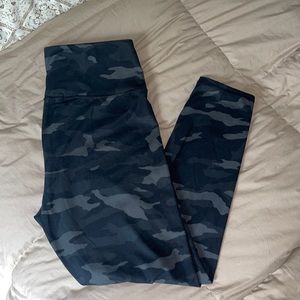 Camouflage leggings